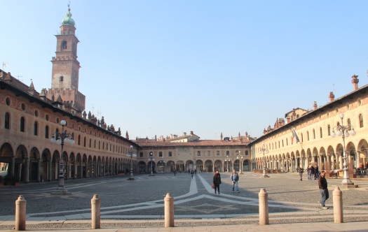 Piazzale Ducale, Vigevanò, renaissance square