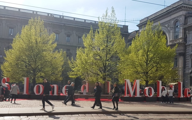 Piazza alla Scala, Milan - Display for Salone del Mobile